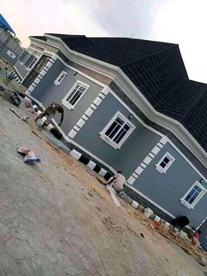 بناء منازل - مشروع 12