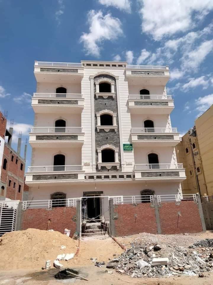 بناء ملاحق - مشروع 8